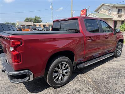 2019 Chevrolet Silverado 1500 LT   - Photo 8 - Elkhart, IN 46514