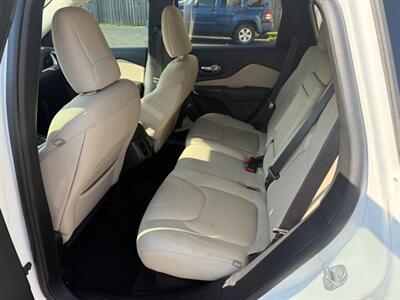 2016 Jeep Cherokee LATITUDE   - Photo 11 - Elkhart, IN 46514