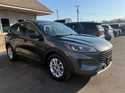 2020 Ford Escape SE   - Photo 10 - Elkhart, IN 46514