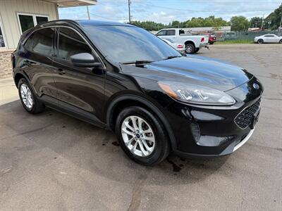 2022 Ford Escape SE   - Photo 5 - Elkhart, IN 46514