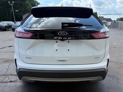 2023 Ford Edge SEL - Photo 4 - Elkhart, IN 46514