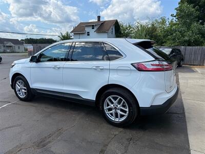 2023 Ford Edge SEL - Photo 5 - Elkhart, IN 46514