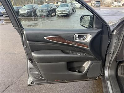 2017 INFINITI QX60   - Photo 11 - Elkhart, IN 46514