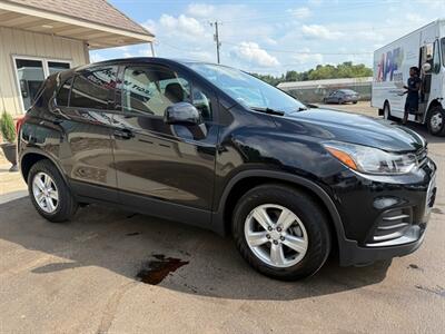 2020 Chevrolet Trax LS   - Photo 6 - Elkhart, IN 46514