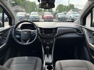 2020 Chevrolet Trax LS   - Photo 16 - Elkhart, IN 46514