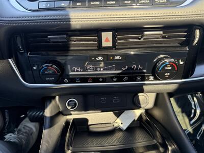 2021 Nissan Rogue SL - Photo 24 - Elkhart, IN 46514