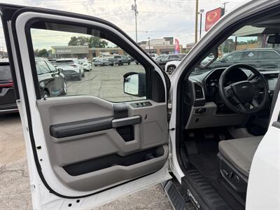 2016 Ford F-150 XLT - Photo 10 - Elkhart, IN 46514
