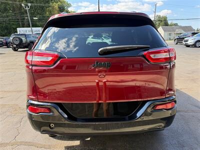 2018 Jeep Cherokee LATITUDE   - Photo 5 - Elkhart, IN 46514