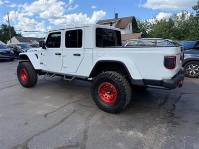 2021 Jeep Gladiator RUBICON   - Photo 4 - Elkhart, IN 46514
