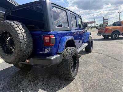 2018 Jeep Wrangler Unlimited Sahara - Photo 11 - Elkhart, IN 46514