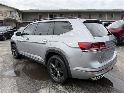 2021 Volkswagen Atlas V6 SE R-Line 4Motion - Photo 5 - Elkhart, IN 46514