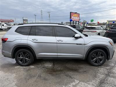 2021 Volkswagen Atlas V6 SE R-Line 4Motion - Photo 8 - Elkhart, IN 46514