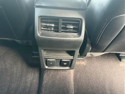 2020 Ford Edge SEL   - Photo 17 - Elkhart, IN 46514
