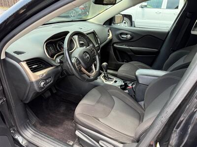 2016 Jeep Cherokee LATITUDE   - Photo 11 - Elkhart, IN 46514