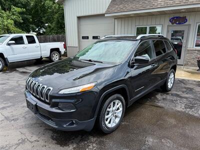 2016 Jeep Cherokee LATITUDE   - Photo 1 - Elkhart, IN 46514