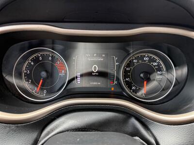 2016 Jeep Cherokee LATITUDE   - Photo 19 - Elkhart, IN 46514