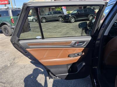 2018 Subaru Outback 2.5i Touring - Photo 14 - Elkhart, IN 46514