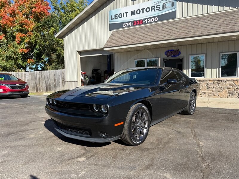 2018 Dodge Challenger GT - Photo 1 - Elkhart, IN 46514