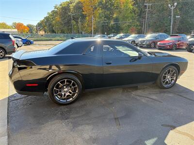 2018 Dodge Challenger GT   - Photo 5 - Elkhart, IN 46514