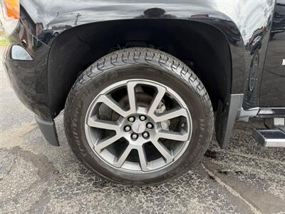 2018 GMC Canyon Denali - Photo 3 - Elkhart, IN 46514