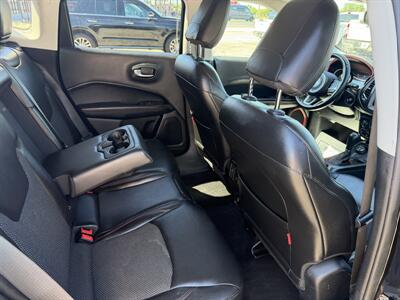 2018 Jeep Compass Trailhawk   - Photo 15 - Elkhart, IN 46514