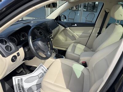 2017 Volkswagen Tiguan 2.0T Wolfsburg Edition 4M - Photo 11 - Elkhart, IN 46514