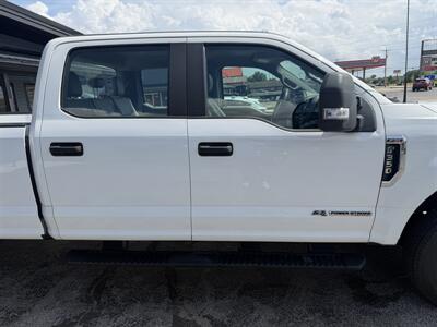 2022 Ford F-350 Super Duty XL - Photo 8 - Elkhart, IN 46514