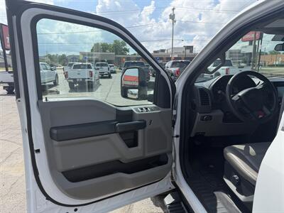 2022 Ford F-350 Super Duty XL - Photo 11 - Elkhart, IN 46514