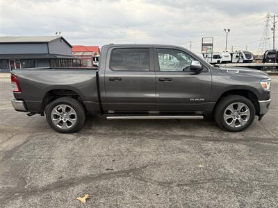 2023 RAM 1500 Big Horn   - Photo 8 - Elkhart, IN 46514