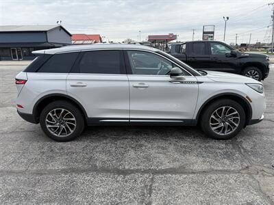 2020 Lincoln Corsair Standard   - Photo 6 - Elkhart, IN 46514