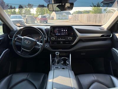 2023 Toyota Highlander L   - Photo 17 - Elkhart, IN 46514