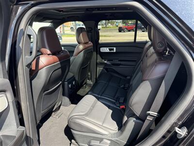 2020 Ford Explorer Platinum - Photo 16 - Elkhart, IN 46514