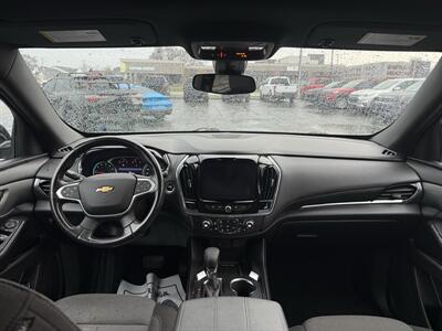 2022 Chevrolet Traverse LT Cloth   - Photo 18 - Elkhart, IN 46514