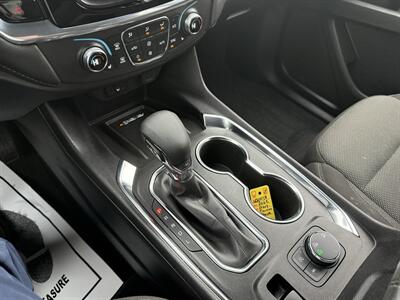 2022 Chevrolet Traverse LT Cloth   - Photo 21 - Elkhart, IN 46514