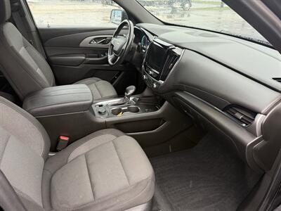 2022 Chevrolet Traverse LT Cloth   - Photo 20 - Elkhart, IN 46514