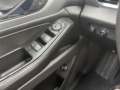 2022 Chevrolet Traverse LT Cloth   - Photo 24 - Elkhart, IN 46514