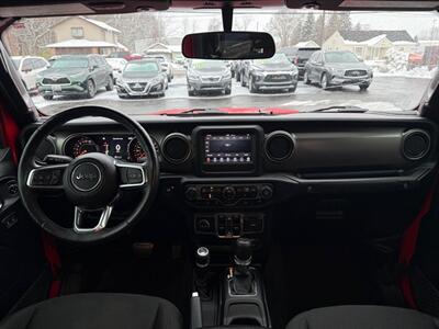 2020 Jeep Gladiator SPORT   - Photo 18 - Elkhart, IN 46514