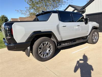 2025 GMC HUMMER EV 3X - Photo 10 - Elkhart, IN 46514