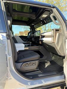 2025 GMC HUMMER EV 3X - Photo 15 - Elkhart, IN 46514