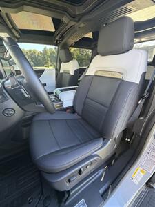 2025 GMC HUMMER EV 3X - Photo 27 - Elkhart, IN 46514