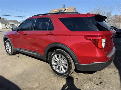 2020 Ford Explorer XLT   - Photo 3 - Elkhart, IN 46514