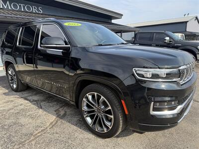 2023 Jeep Grand Wagoneer Series III Obsidian   - Photo 9 - Elkhart, IN 46514