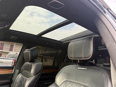 2023 Jeep Grand Wagoneer Series III Obsidian   - Photo 29 - Elkhart, IN 46514