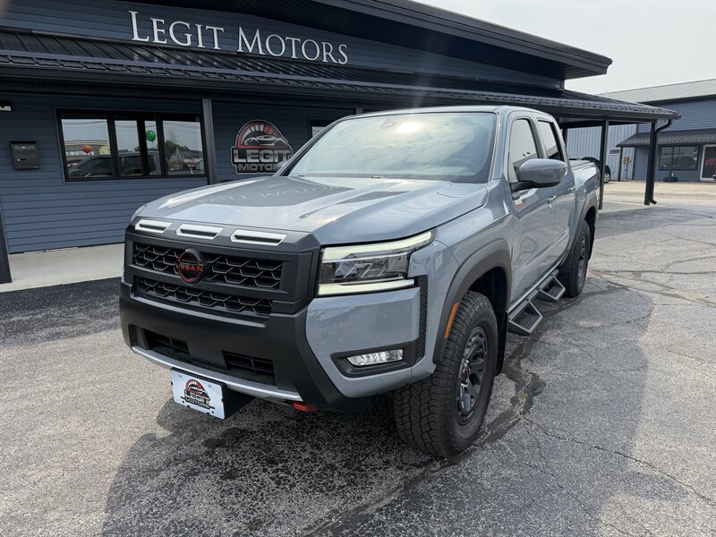 2025 Nissan Frontier PRO-4X   - Photo 1 - Elkhart, IN 46514