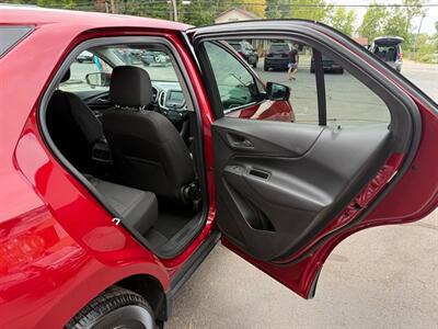 2018 Chevrolet Equinox LT   - Photo 13 - Elkhart, IN 46514