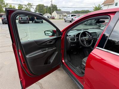 2018 Chevrolet Equinox LT   - Photo 8 - Elkhart, IN 46514