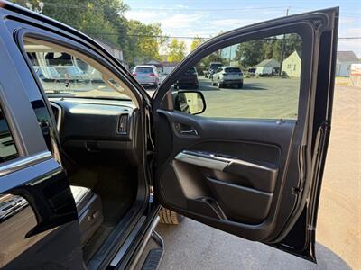 2017 Chevrolet Colorado LT   - Photo 21 - Elkhart, IN 46514
