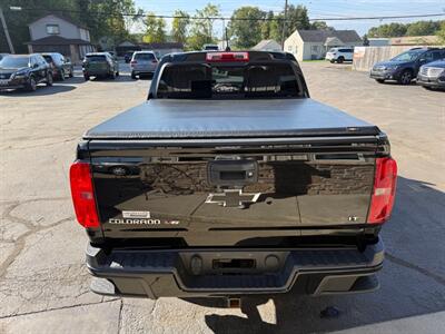 2017 Chevrolet Colorado LT   - Photo 7 - Elkhart, IN 46514