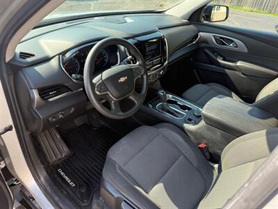 2020 Chevrolet Traverse LS   - Photo 9 - Elkhart, IN 46514