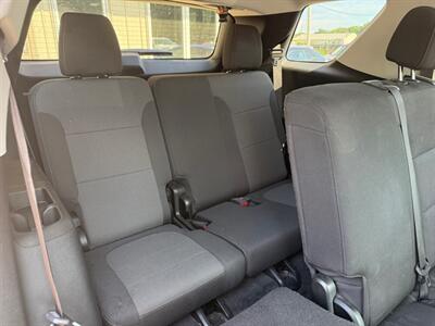 2020 Chevrolet Traverse LS   - Photo 15 - Elkhart, IN 46514